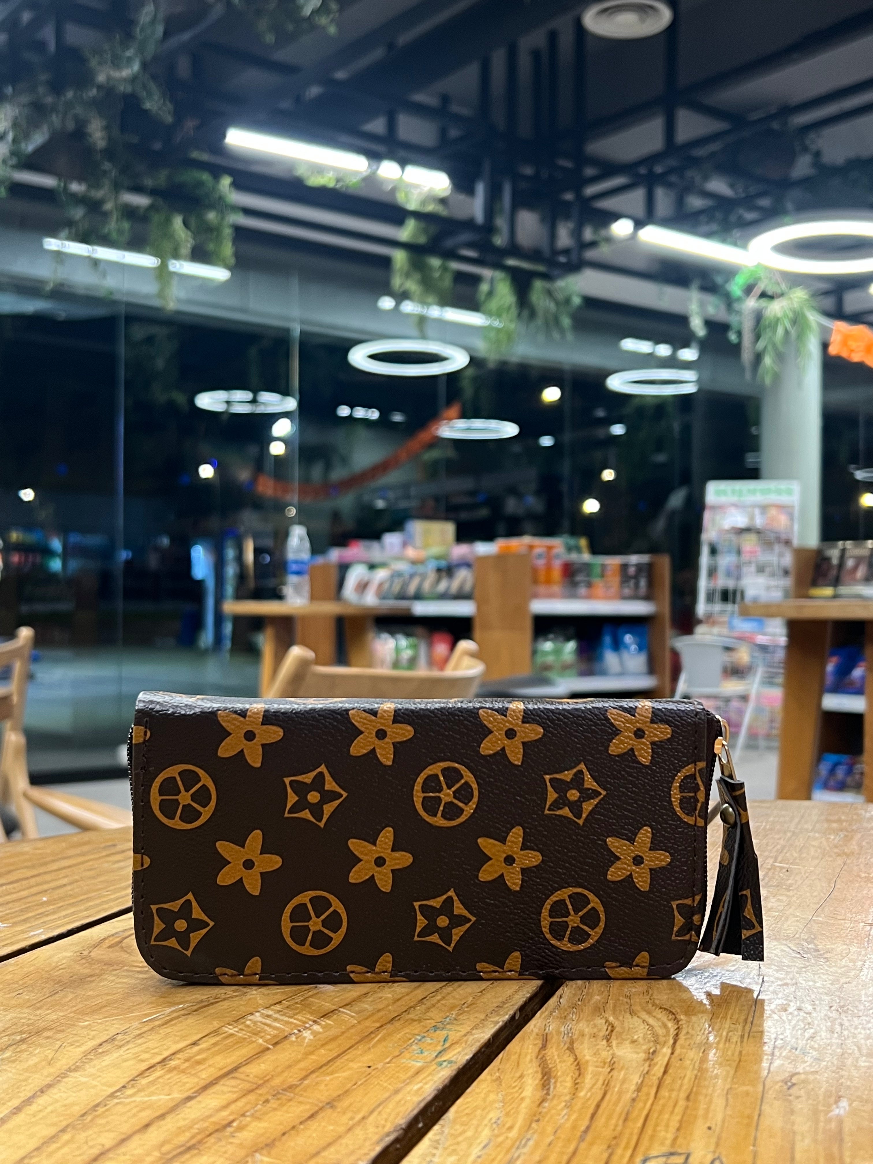 Sac Louis Vuitton Et Porte-monnaie Style Élégant (Sac + Porte-monnaie) LV-1016