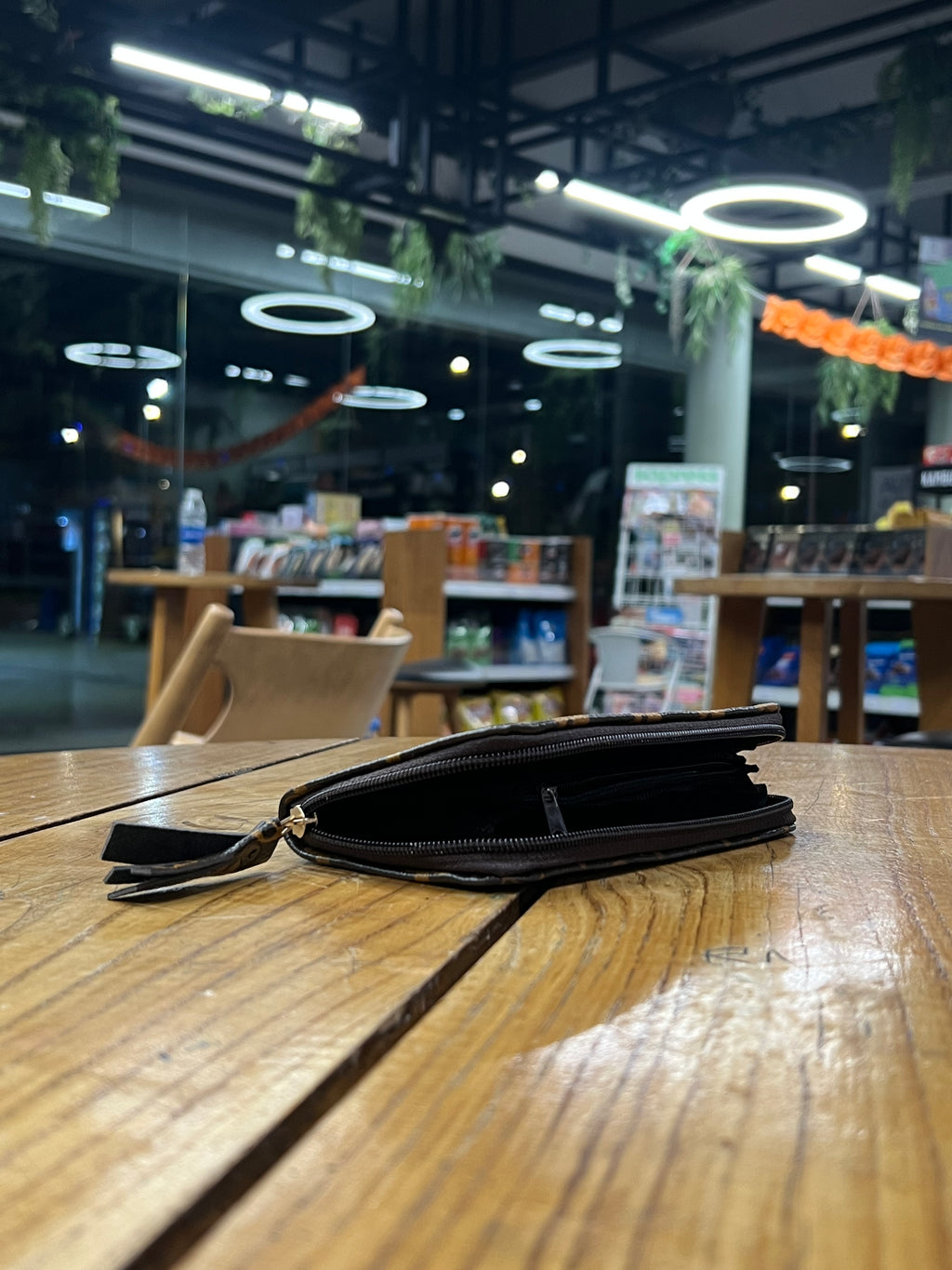 Sac Louis Vuitton Et Porte-monnaie Style Élégant (Sac + Porte-monnaie) LV-1015